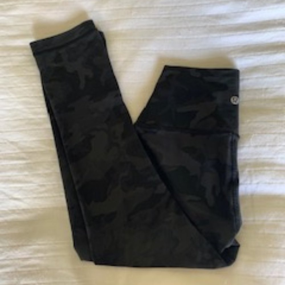 LIKE NEW Wunder Under High Rise Tight 25'